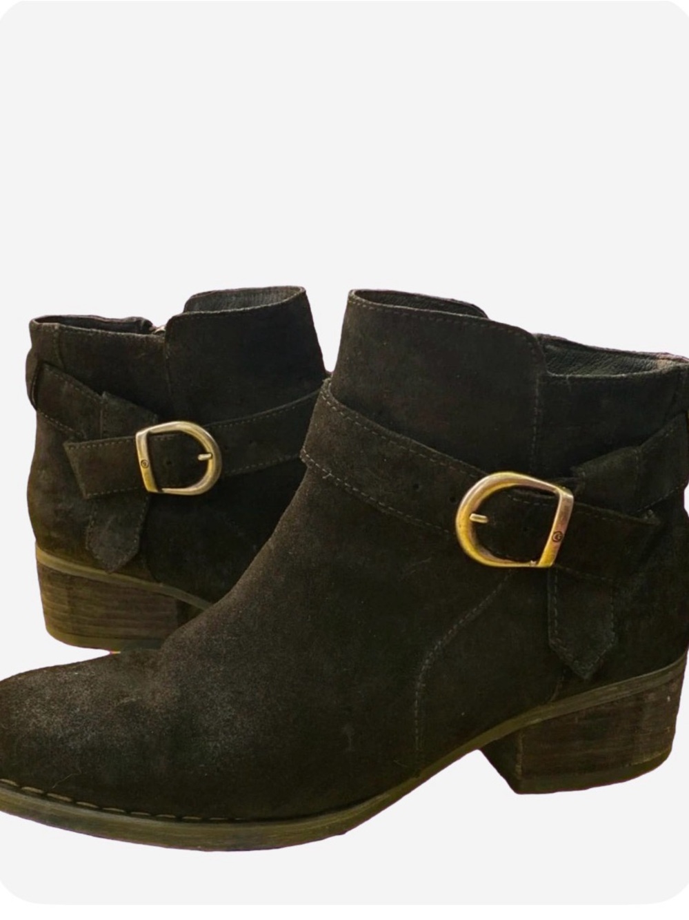 BORN Black suede ankle boots! Size 9.5